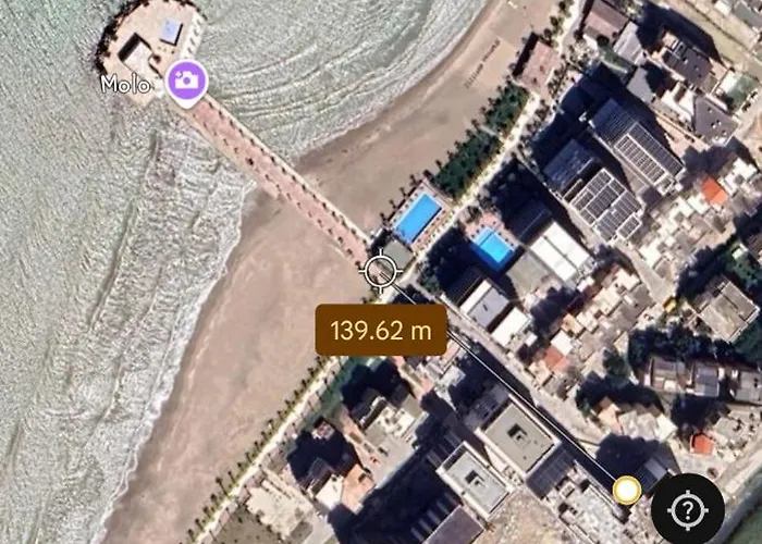 Apartament Bright Steps From The Shore